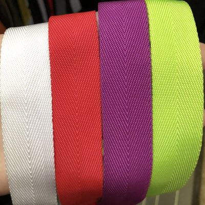 جودة  Herribone Polypropylene Webbing 20mm 25mm ISO14001 Pp Webbing مصنع